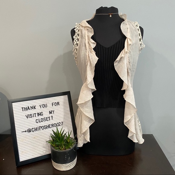 Blue Bird Tops - Blue Bird Boho Creme lace vest, Medium